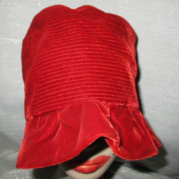 VTG SALLY VICTOR VELVET RED CLOCHE FLAPPER HAT main image 4